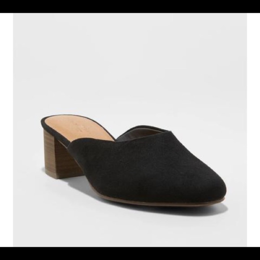 Aviana Kitten Heeled Mule